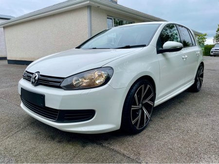 2011 Volkswagen Golf S BLUEMOTION 1.6 TDI**ONLY €180 TAX**105 BHP**FACTORY BODY KIT**FSH**CANDY WHITE**MINT** €8,950