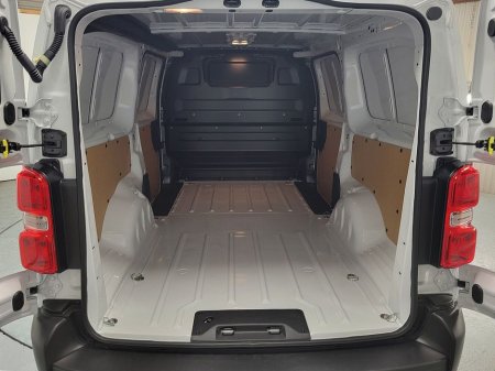 2025 Citroen Dispatch LWB 120 *NEW MODEL DISPATCH LX* *5 Year Warranty* From € €31,052 thumbnail