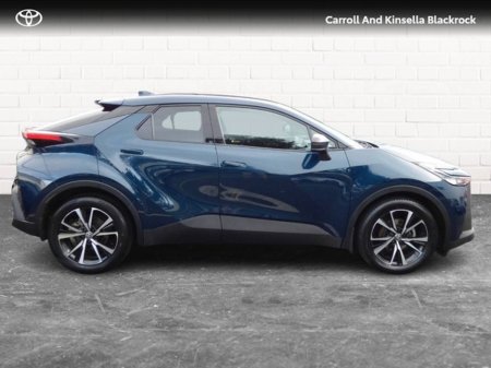 2025 Toyota C-HR Hybrid Sport €39,950