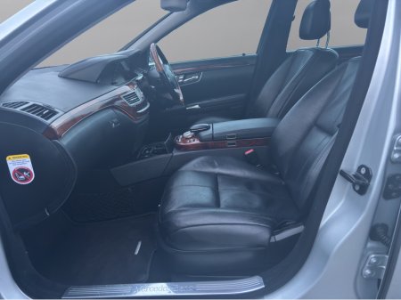 2008 Mercedes-Benz S Class Mercedes-Benz S-Class 2008 (S21) €8,995 thumbnail