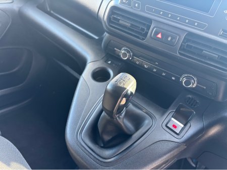 2021 Opel Combo MY21-SPRT-L1H1-1.5 100PS 3 Seats €12,799 thumbnail