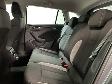 2025 Skoda Scala Selection 1.0TSI 115BHP - Reversing Camera - Climate Control - Keyless Start - Cruise Control - Apple CarPlay/Android Auto €27,950 thumbnail