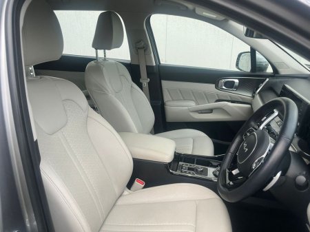 2023 Kia Sorento Phev K3 5DR Auto €44,950 thumbnail