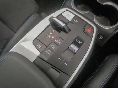 2024 BMW iX1 eDrive20 M Sport €45,900 thumbnail