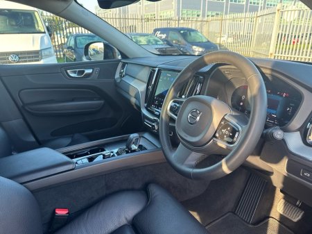 2023 Volvo XC60 T6 PHEV 350hp AT8 Plus (dark theme) €44,975 thumbnail