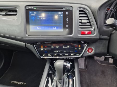 2017 Honda HR-V 1.5 VTEC AUTOMATIC-FULL LEATHER €13,450 thumbnail