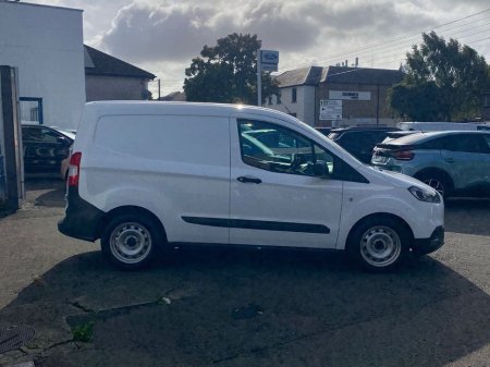 2022 Ford Transit Courier Base 1.5TD 75PS M6 2DR €10,950