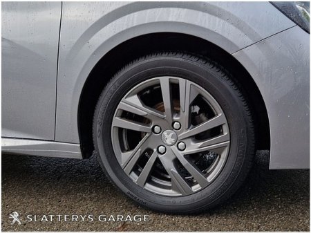 2022 Peugeot 208 1.2 Puretech 75 bhp Active €15,995 thumbnail