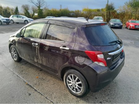 2014 Toyota Yaris 1.3 Vitz/Yaris Jewela Automatic 5 Door €9,950