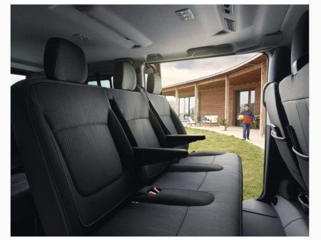 2026 Renault Trafic Passenger EXTRA LL30 Blue dCi 150 *ORDER YOUR 261 TODAY* €61,037