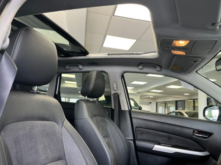 2018 Suzuki Vitara GLX ***1 Year Warranty €13,900 thumbnail