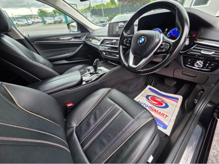 2017 BMW 5 Series 523D LUXURY - CARPLAY NAVIGATION EDITION FULL LEATHER ELECTRIC HEATED SEATS - 360 REVERCE CAMERA - PRIVACY GLASS €25,950