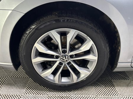 2021 Volkswagen Passat BUSINESS 2.0 TDI MANUAL 6SPEED FWD 150 4DR €23,950