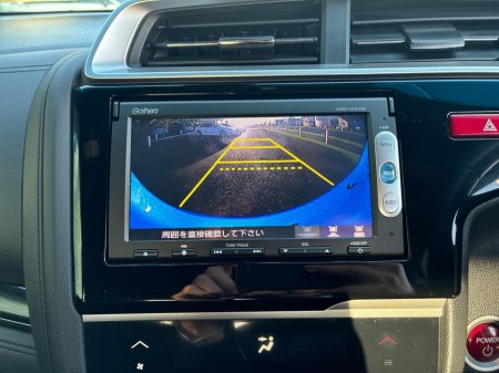 2015 Honda Fit 1.5L Petrol Hybrid Automatic thumbnail