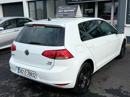 2016 Volkswagen Golf  €14,890 thumbnail