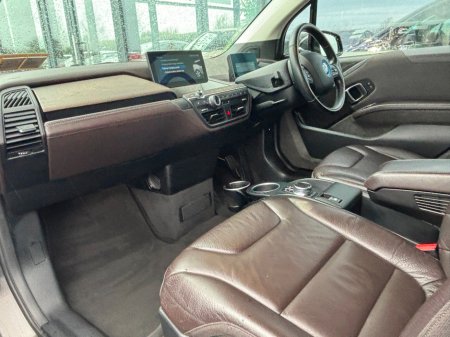 2019 BMW i3 94 Ah (33 kWh) Range Extender Auto [Suite interior design] €17,995 thumbnail