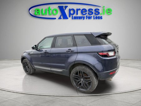 2016 Land Rover Range Rover Evoque Evoque TD4 SE Auto 5DR €17,995 thumbnail