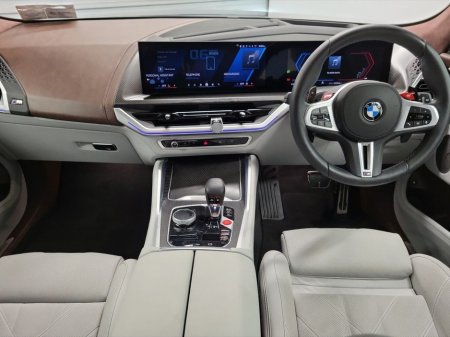 2025 BMW XM 50e €134,975