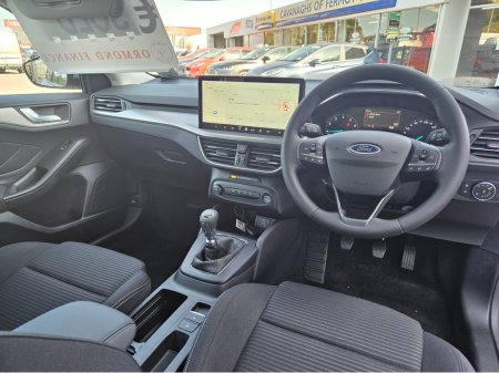 2025 Ford Focus TITANIUM 5DR 1.0T 125 MHE €29,000 thumbnail