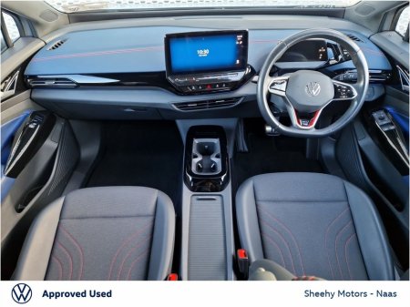 2022 Volkswagen ID.5 GTX Business 77kWh €30,995