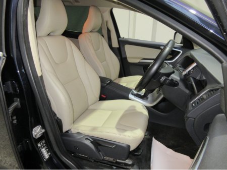 2016 Volvo XC60 2.0 D4 SE NAV 190BHP AUTO - SCRAPPAGE AVAILABLE €17,895 thumbnail