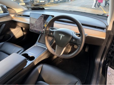 2021 Tesla Model 3 STANDARD PLUS...PAN ROOF €21,750 thumbnail