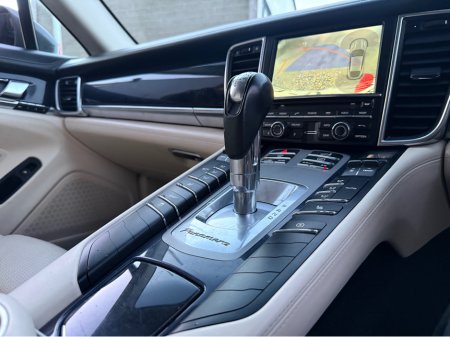 2014 Porsche Panamera PORSCHE PANAMERA 3.0 V6 FACELIFT 300BHP TURBO LOOK,SUNROOF ,HEATED SEATS ,REVERSE CAMERAS,SAT NAV ,PREMIUM TURBO LEATHER (rare) €29,840 thumbnail