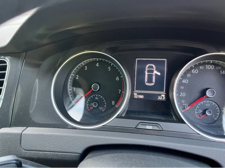 2018 Volkswagen Golf 1.2 TSI 5DR AUTO LOW KMS €16,950 thumbnail