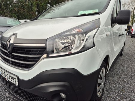 2021 Renault Trafic LL30  DCI 120 BUSINESS €19950 inc vat €16,219