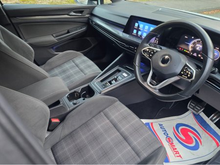 2021 Volkswagen Golf 212 VW GOLF MK 8 GTD 200BHP WINTER PACK €38,995 thumbnail