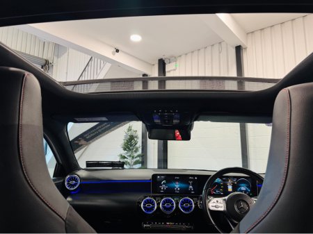 2018 Mercedes-Benz A Class A180 D AMG LINE PREMIUM + 5DR AUTO €24,995 thumbnail