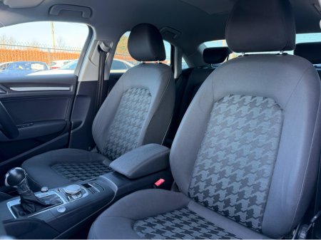 2014 Audi A3 1.4 TFSI SPORT S-TRONIC SALOON €15,450 thumbnail