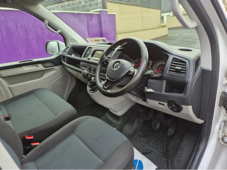 2017 Volkswagen Transporter T6 PVS T 2800KG TD TDI 102HP MANUAL 5SPEED €15,950 thumbnail