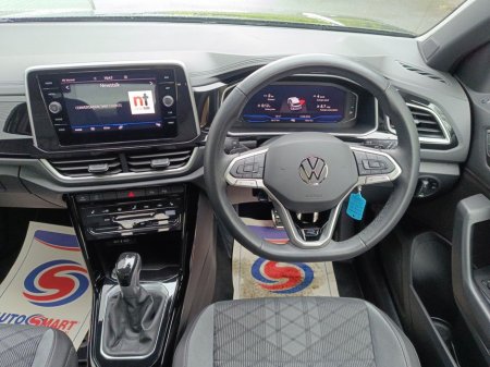 2023 Volkswagen T-Roc 2.0 TDI 150HP R-Line DSG Auto 7sp €35,995 thumbnail