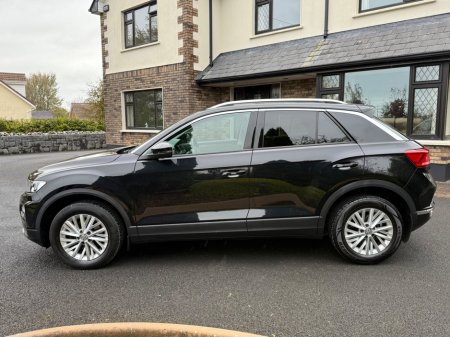 2020 Volkswagen T-Roc 1.0 TSI 115bhp Design €22,900