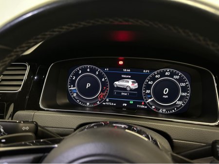 2018 Volkswagen Golf R TSI S-A DSG €34,750 thumbnail