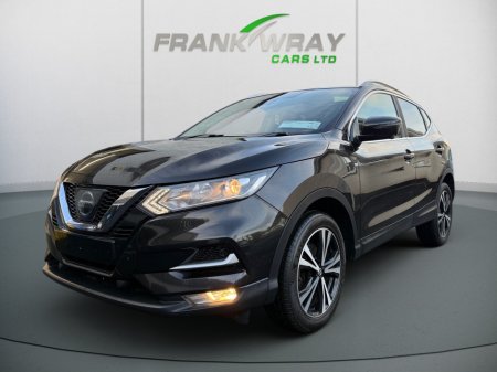 2017 Nissan Qashqai 1.5 DCI N-CONNECTA 110 **PAN ROOF**NEW MODEL**€180 TAX**TIMING BELT KIT DONE**MINT**FSH**1 PREVIOUS UK OWNER**