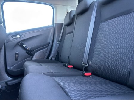 2019 Peugeot 208 ACTIVE 1.2 68 6.2 4DR €9,000