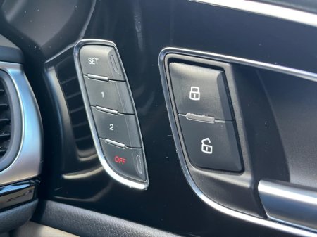 2018 Audi A6 LIMOUSINE 2.0 TDI 150 SE S-TRONIC 4DR AUTO €22,950 thumbnail