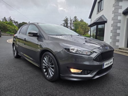 2017 Ford Focus 1.5 TDCi 120PS ST-Line