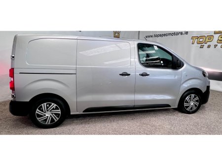 2019 Toyota Proace BASE €15,800