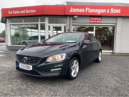 2017 Volvo S60 D2 SE 4DR