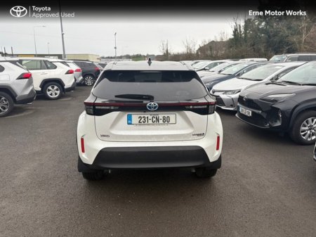 2023 Toyota Yaris Cross YARIS CROSS LUNA SPORT €27,950 thumbnail
