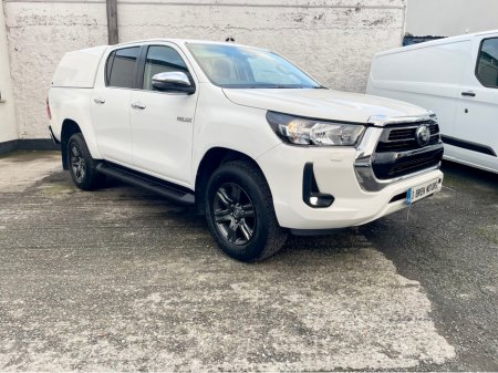 2022 Toyota Hilux ICON 2.4 D-4D 150BHP 4WD MANUAL DOUBLE CAB €37,950