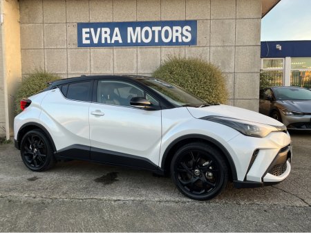 2023 Toyota C-HR SOL HYBRID AUTOMATIC 1.8 PETROL //LOW MILES//HIGH SPEC//360 PARKING CAMERAS//ADAPTIVE CRUISE CONTROL//KEYLESS ENTRY// €29,950