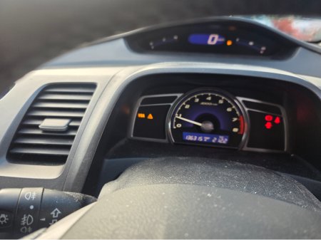 2008 Honda Civic 1.8I SES 4 DOOR 4DR €950 thumbnail