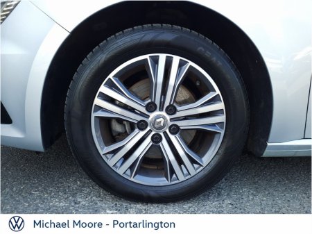 2021 Renault Megane 1.6 160 PHEV ICONIC €18,950 thumbnail