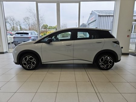 2026 BYD Dolphin Comfort 60.4kWh 427km HEAT PUMP INCLUDED €33,110