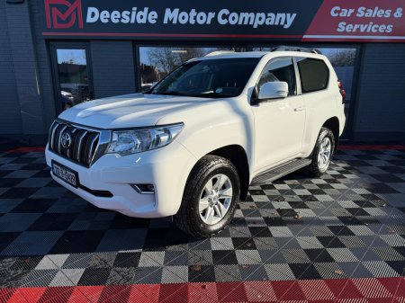 2021 Toyota Landcruiser LAND CRU SWB COMMERCIAL 2DR, VAT INVOICE , Fully Serviced , New 12 MTH DOE , Reverse Camera , 2.8 Dsl Manual , € 143 p/w & €17,950 Trade in / Deposit , Cruise Control , Dual Climate Control ,