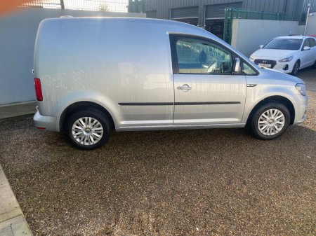 2018 Volkswagen Caddy C20 TRENDLINE TDI 102BHP €13,950 thumbnail